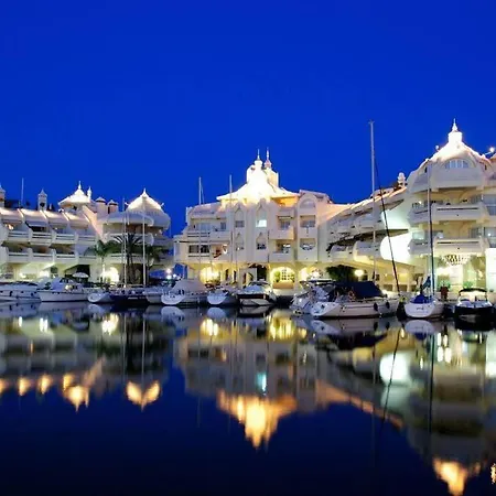 Stylish Seaside 3 Bed With Terrace + Sea View Appartement