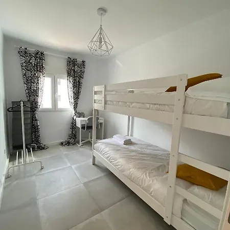 Stylish Seaside 3 Bed With Terrace + Sea View Benalmádena